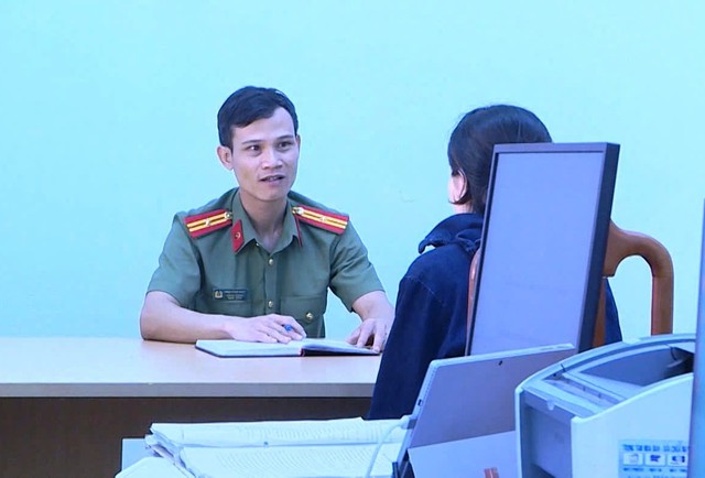 Mất sạch hàng trăm triệu đồng trong tài khoản sau một lần xác thực khuôn mặt- Ảnh 1. Mất sạch hàng trăm triệu đồng trong tài khoản sau một lần xác thực khuôn mặt- Ảnh 1.