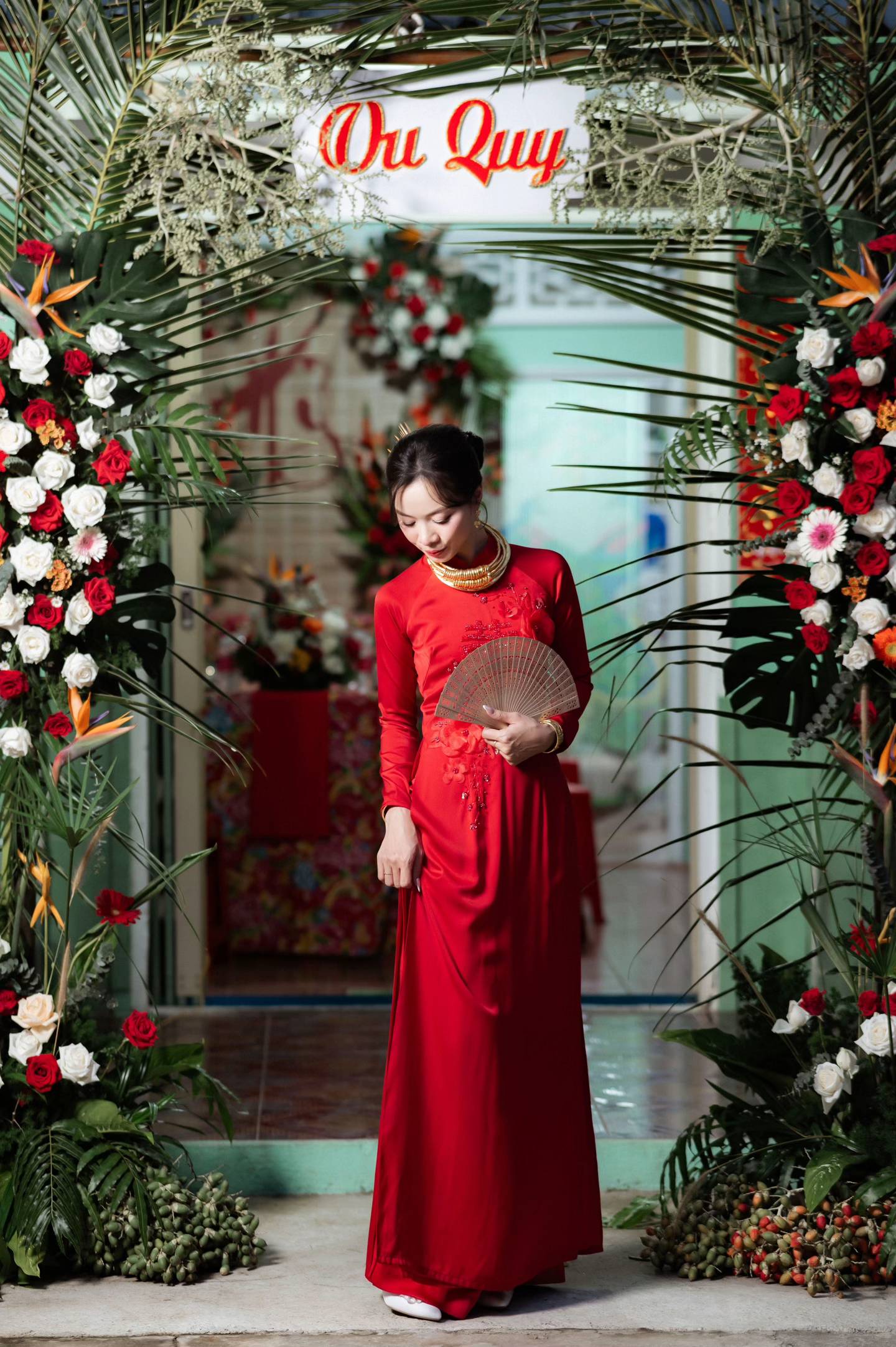 Cô dâu miền Tây tự tay làm cổng cưới, trang trí hoa tươi từ trong ra ngoài: Đẹp mỹ mãn nhưng giá rẻ bất ngờ- Ảnh 1. Cô dâu miền Tây tự tay làm cổng cưới, trang trí hoa tươi từ trong ra ngoài: Đẹp mỹ mãn nhưng giá rẻ bất ngờ- Ảnh 1.