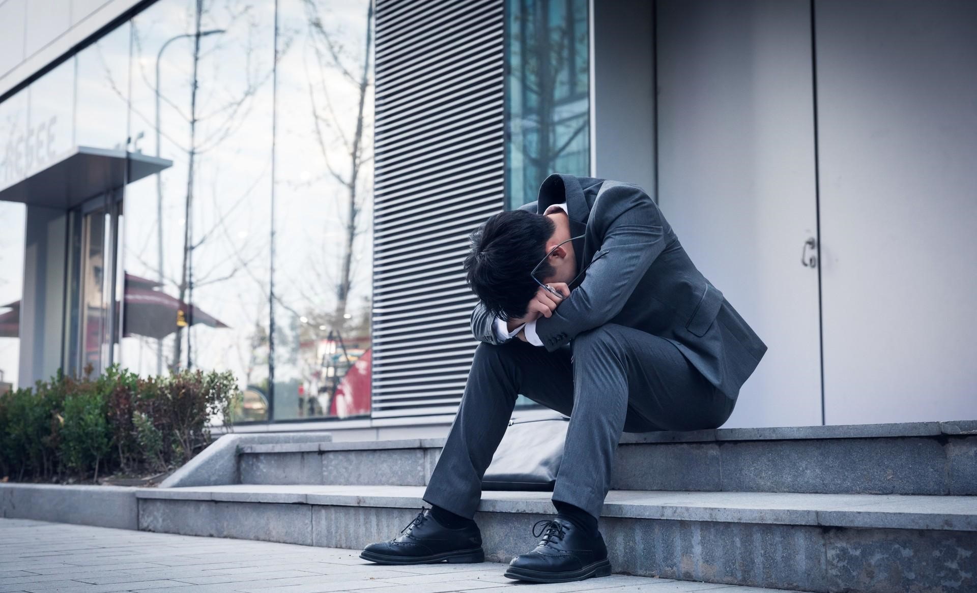 Đừng oán hận tại sao chăm chỉ mà vẫn không thoát NGHÈO, 5 lối tư duy này đang “ghìm chặt”con người trong cảnh túng thiếu!- Ảnh 5.