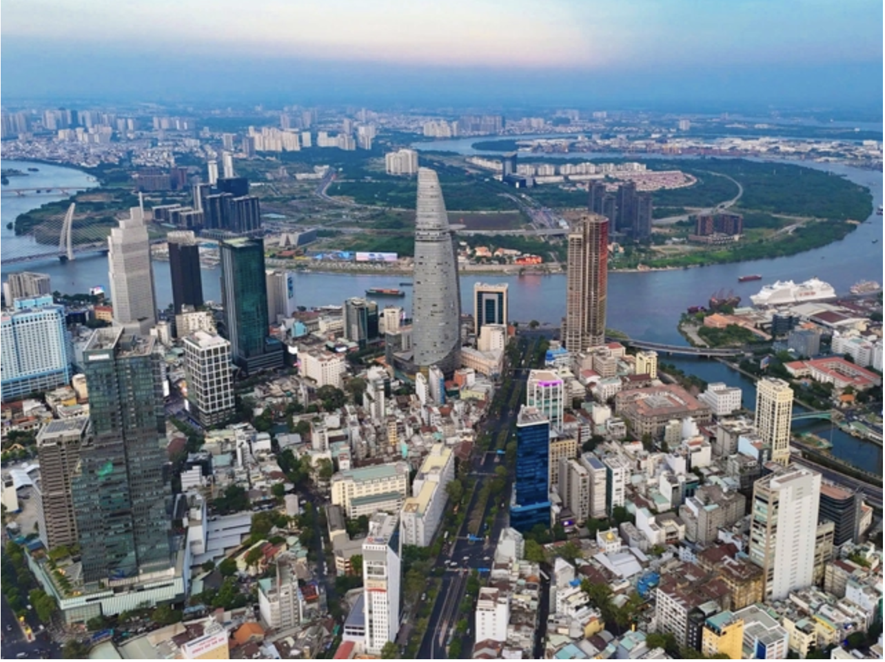 Phó Thủ tướng Thường trực Chính phủ Nguyễn Hòa Bình làm việc với lãnh đạo TP HCM- Ảnh 2. Phó Thủ tướng Thường trực Chính phủ Nguyễn Hòa Bình làm việc với lãnh đạo TP HCM- Ảnh 2.