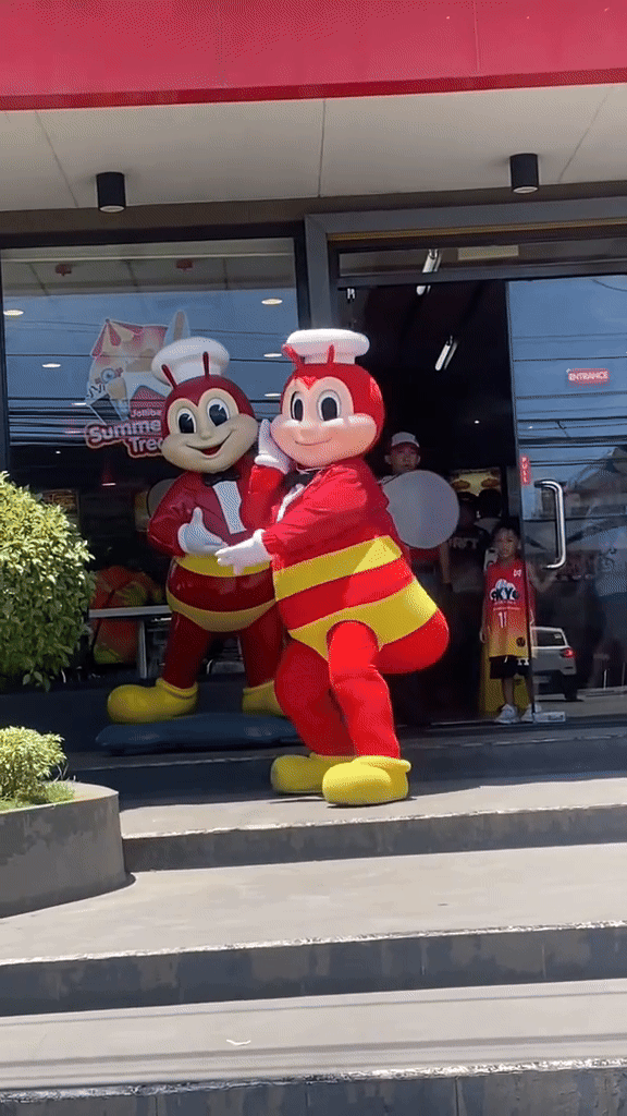 Jollibee Việt Nam cảnh báo- Ảnh 10. Jollibee Việt Nam cảnh báo- Ảnh 10.