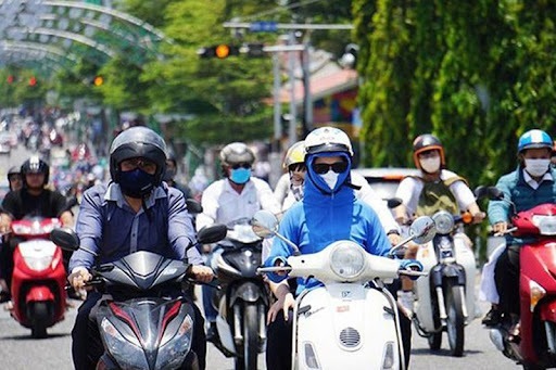Thời tiết TP HCM hôm nay, 8-5: Nắng nóng, chỉ số UV ở mức 9- Ảnh 1. Thời tiết TP HCM hôm nay, 8-5: Nắng nóng, chỉ số UV ở mức 9- Ảnh 1.