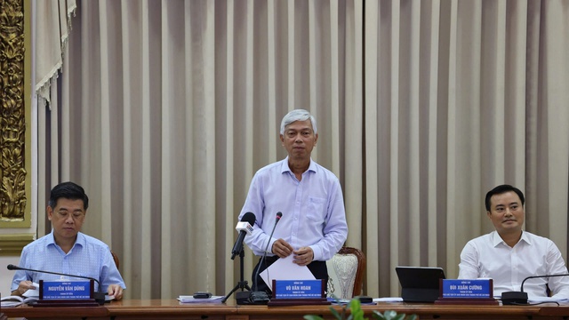 Kinh tế TP HCM tăng trưởng ấn tượng- Ảnh 1. Kinh tế TP HCM tăng trưởng ấn tượng- Ảnh 1.