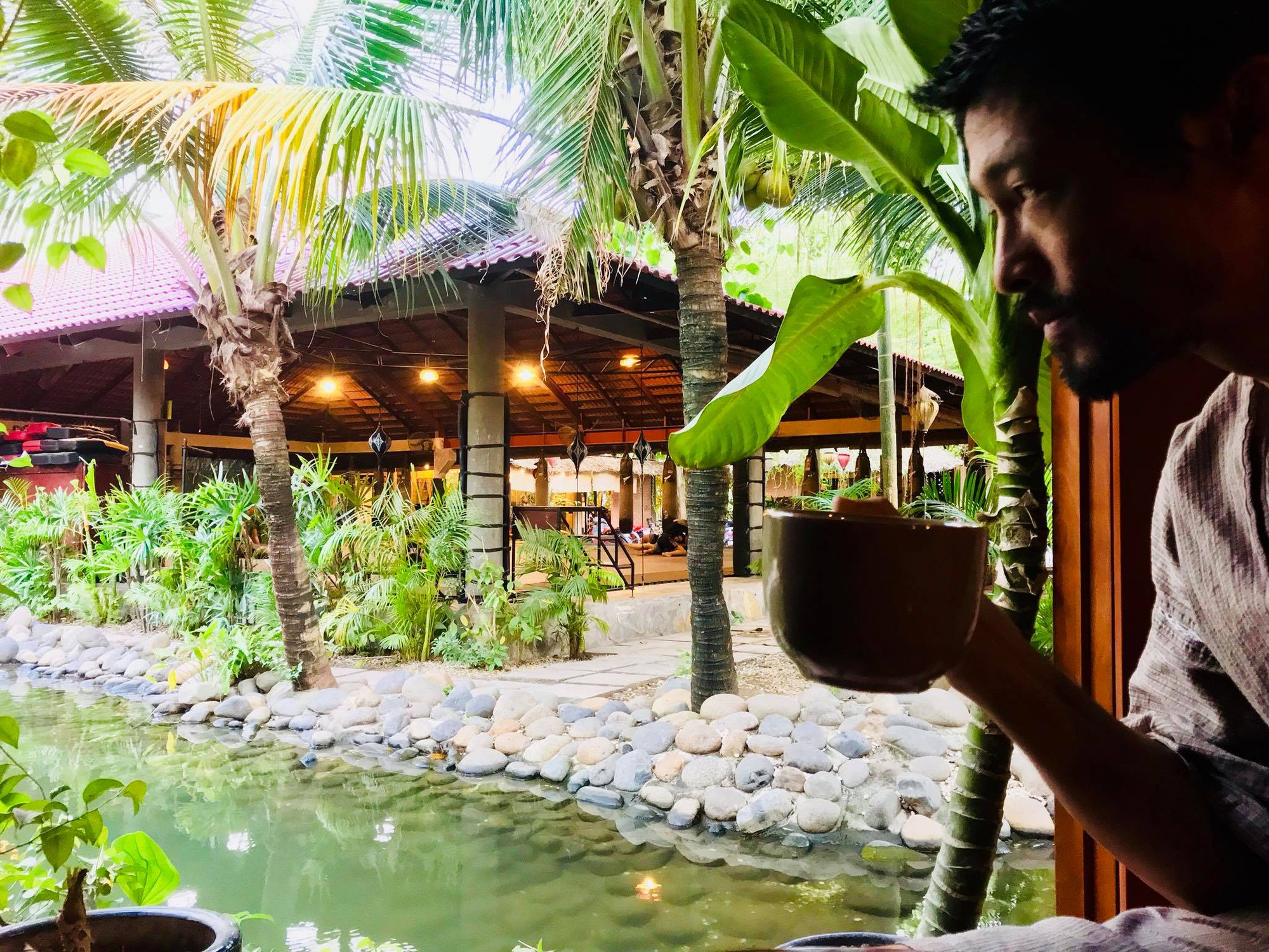 Nam nghệ sĩ sở hữu nhà 1.800m2 ở Nhà Bè, vừa ở, vừa làm võ đường, yêu 1 mỹ nhân Việt 10 năm không cưới- Ảnh 6. Nam nghệ sĩ sở hữu nhà 1.800m2 ở Nhà Bè, vừa ở, vừa làm võ đường, yêu 1 mỹ nhân Việt 10 năm không cưới- Ảnh 6.