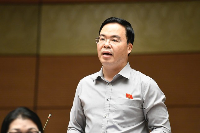Tranh luận về lộ trình, mức thu thuế tiêu thụ đặc biệt với điều hòa, nước giải khát có đường- Ảnh 1. Tranh luận về lộ trình, mức thu thuế tiêu thụ đặc biệt với điều hòa, nước giải khát có đường- Ảnh 1.