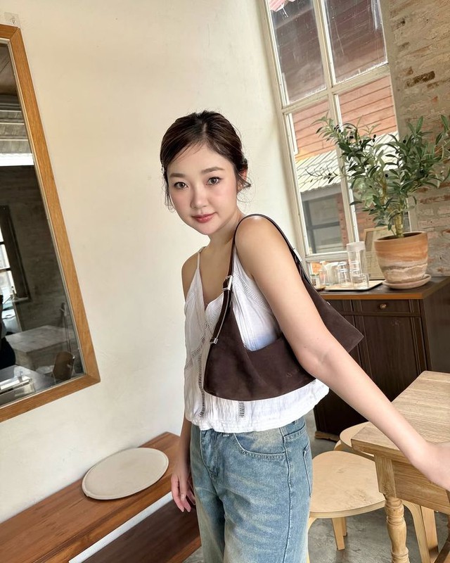 Cô gái TP.HCM lương 15 triệu nhưng dư tiền mua vàng, vừa gửi ngân hàng, vừa biếu bố mẹ- Ảnh 2. Cô gái TP.HCM lương 15 triệu nhưng dư tiền mua vàng, vừa gửi ngân hàng, vừa biếu bố mẹ- Ảnh 2.