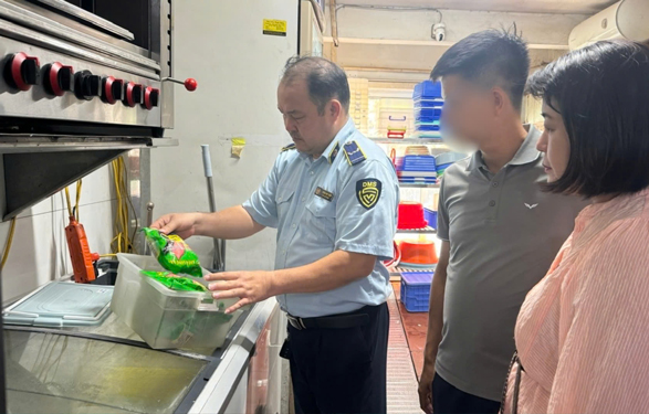 Mập mờ nguồn gốc phụ phẩm động vật- Ảnh 1. Mập mờ nguồn gốc phụ phẩm động vật- Ảnh 1.
