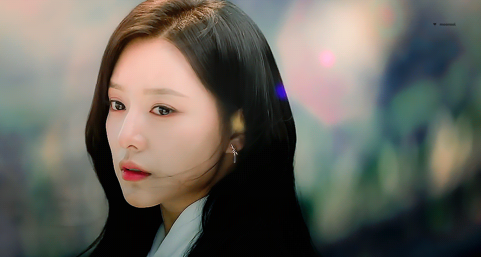 "Nàng thơ quý tộc" xứ Hàn hút hồn với khí chất quá tiểu thư: Sang đến độ stylist chỉ nhìn mà không dám chỉnh váy- Ảnh 7.