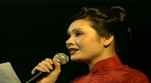 Á hậu 10 năm dẫn Thời sự VTV: Là mỹ nhân có tiếng Hà Nội, ai cũng mê- Ảnh 3. Á hậu 10 năm dẫn Thời sự VTV: Là mỹ nhân có tiếng Hà Nội, ai cũng mê- Ảnh 3.