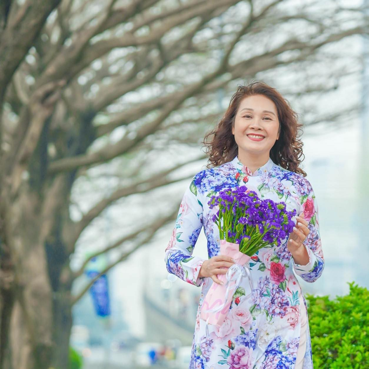 Á hậu 10 năm dẫn Thời sự VTV: Là mỹ nhân có tiếng Hà Nội, ai cũng mê- Ảnh 4. Á hậu 10 năm dẫn Thời sự VTV: Là mỹ nhân có tiếng Hà Nội, ai cũng mê- Ảnh 4.