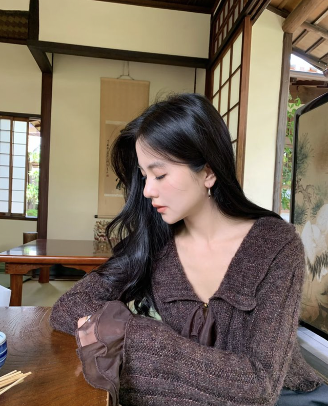 Cô gái TP.HCM lương 15 triệu nhưng dư tiền mua vàng, vừa gửi ngân hàng, vừa biếu bố mẹ- Ảnh 1. Cô gái TP.HCM lương 15 triệu nhưng dư tiền mua vàng, vừa gửi ngân hàng, vừa biếu bố mẹ- Ảnh 1.
