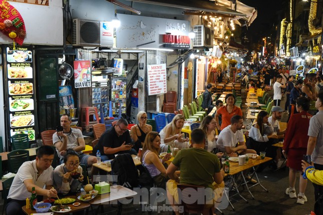 Kê khai thuế với hộ kinh doanh: Toàn bộ quy trình chỉ 5 phút?- Ảnh 1. Kê khai thuế với hộ kinh doanh: Toàn bộ quy trình chỉ 5 phút?- Ảnh 1.