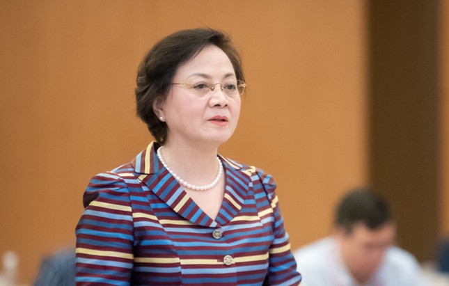 Bộ trưởng Bộ Nội vụ: Cán bộ, công chức nghỉ việc ngay vẫn được hưởng lương- Ảnh 1. Bộ trưởng Bộ Nội vụ: Cán bộ, công chức nghỉ việc ngay vẫn được hưởng lương- Ảnh 1.