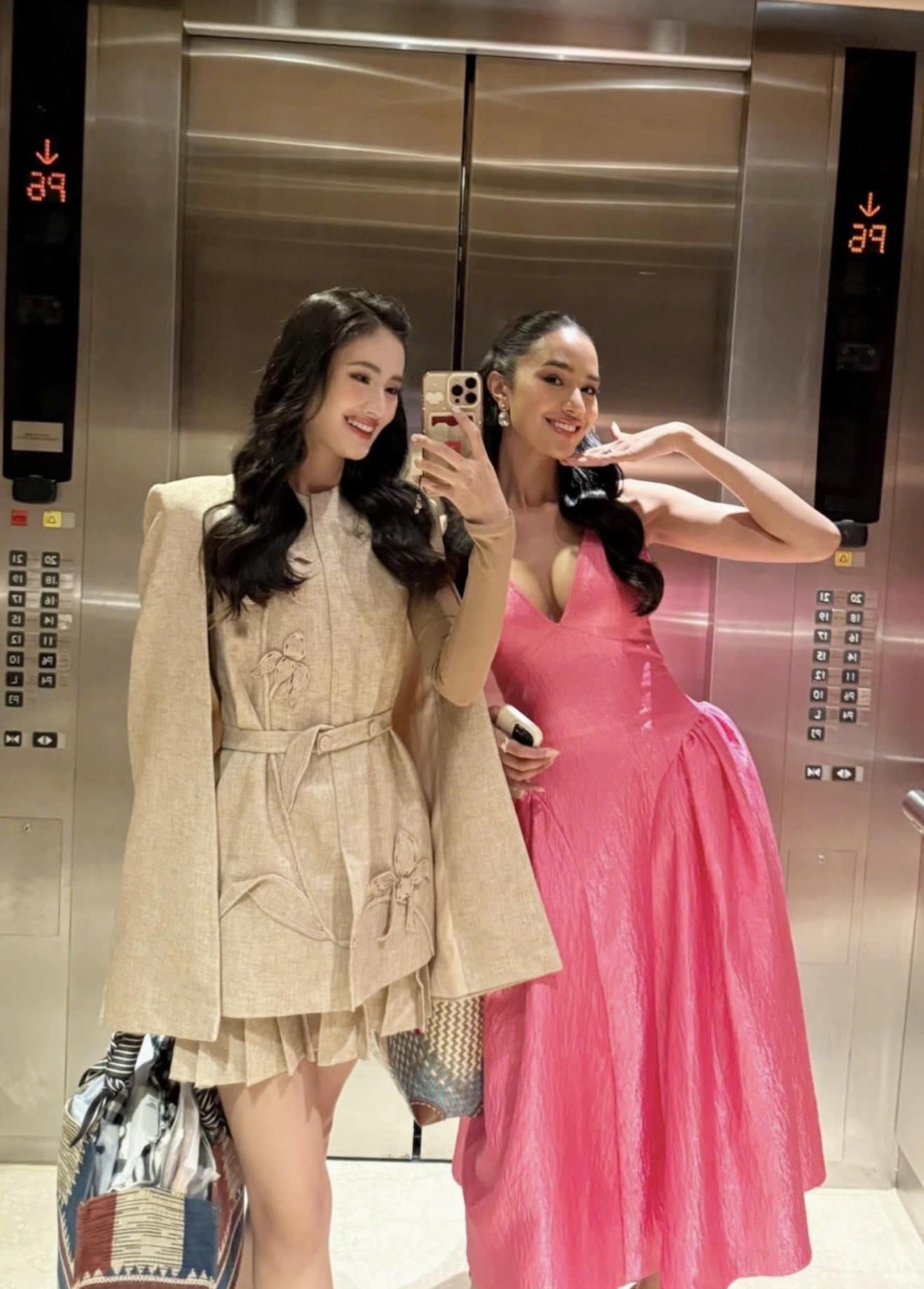 Hoa hậu Ý Nhi chia sẻ nóng sau khi dừng chân top 40 Miss World: "Tôi tiếc nuối, nhưng..."- Ảnh 6. Hoa hậu Ý Nhi chia sẻ nóng sau khi dừng chân top 40 Miss World: "Tôi tiếc nuối, nhưng..."- Ảnh 6.