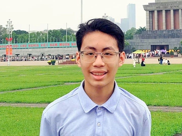 Nam sinh lớp 8 mất tích nhiều ngày ở Hà Nội- Ảnh 1. Nam sinh lớp 8 mất tích nhiều ngày ở Hà Nội- Ảnh 1.