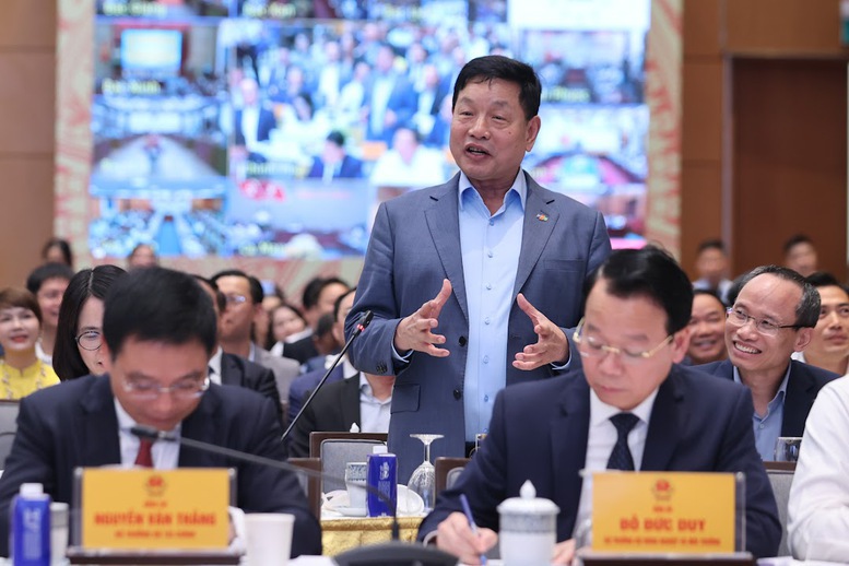 Thủ tướng: Giải quyết xong các yêu cầu, khó khăn của doanh nghiệp trong vòng 2 tuần- Ảnh 5. Thủ tướng: Giải quyết xong các yêu cầu, khó khăn của doanh nghiệp trong vòng 2 tuần- Ảnh 5.