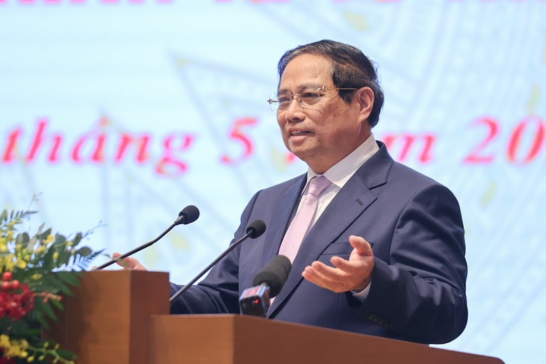 Thủ tướng: Giải quyết xong các yêu cầu, khó khăn của doanh nghiệp trong vòng 2 tuần- Ảnh 3. Thủ tướng: Giải quyết xong các yêu cầu, khó khăn của doanh nghiệp trong vòng 2 tuần- Ảnh 3.