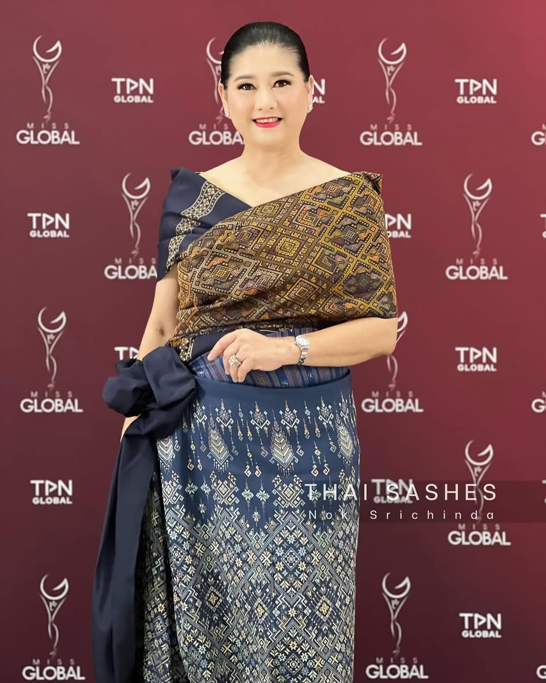 Dì Pui - “bà trùm” trong giới Hoa hậu Thái Lan: CEO quyền lực, bí ẩn khối tài sản đang nắm giữ- Ảnh 2. Dì Pui - “bà trùm” trong giới Hoa hậu Thái Lan: CEO quyền lực, bí ẩn khối tài sản đang nắm giữ- Ảnh 2.