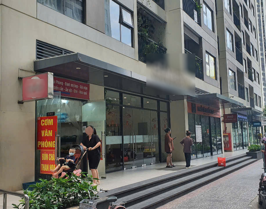 Lời kể của hàng xóm về cô gái tử vong trong chung cư cao cấp ở Hà Nội- Ảnh 1. Lời kể của hàng xóm về cô gái tử vong trong chung cư cao cấp ở Hà Nội- Ảnh 1.
