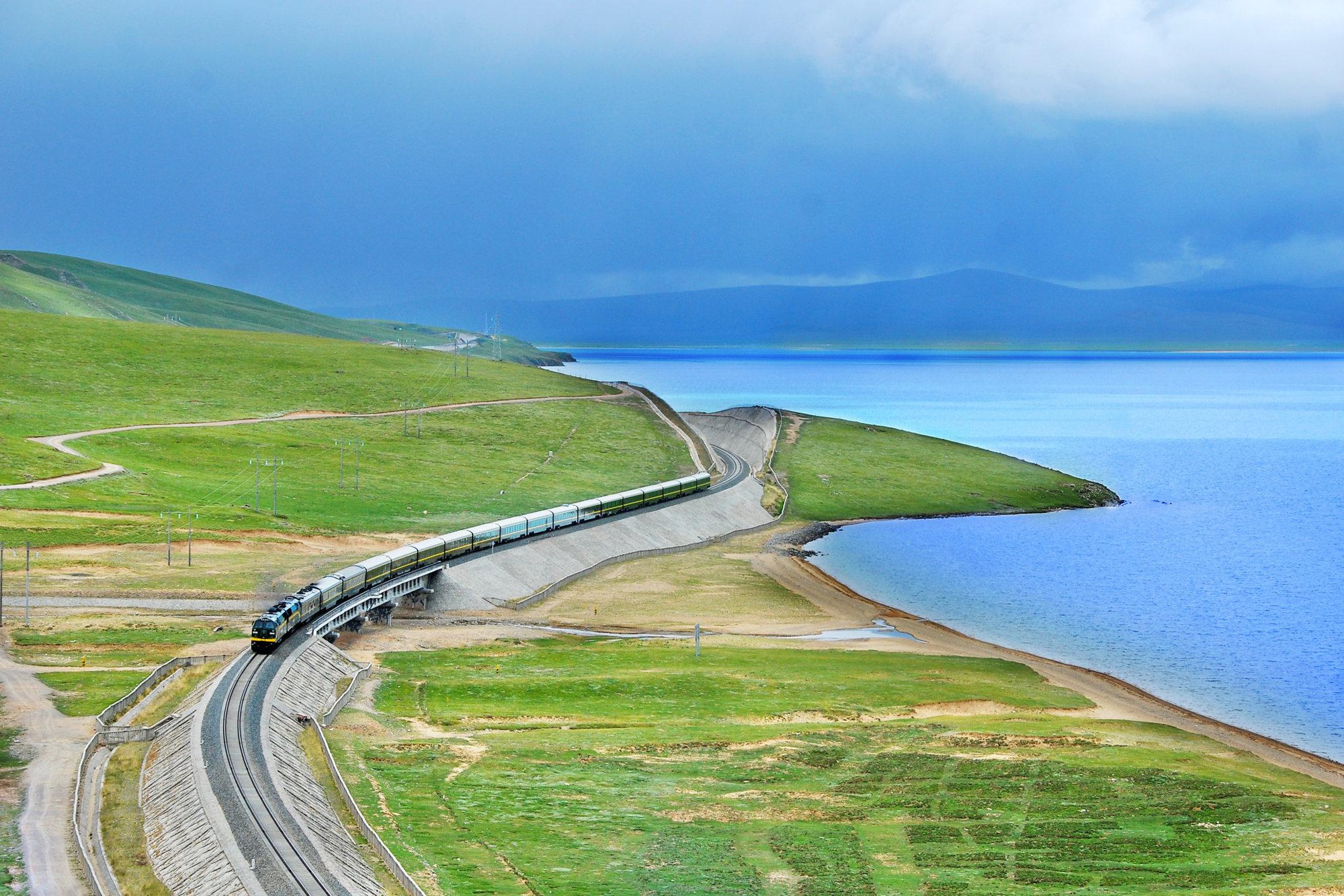 Chuyến tàu chạy gần 2000km, đi mất 2 ngày: Du khách nhận xét "Như một giấc mơ"- Ảnh 14. Chuyến tàu chạy gần 2000km, đi mất 2 ngày: Du khách nhận xét "Như một giấc mơ"- Ảnh 14.