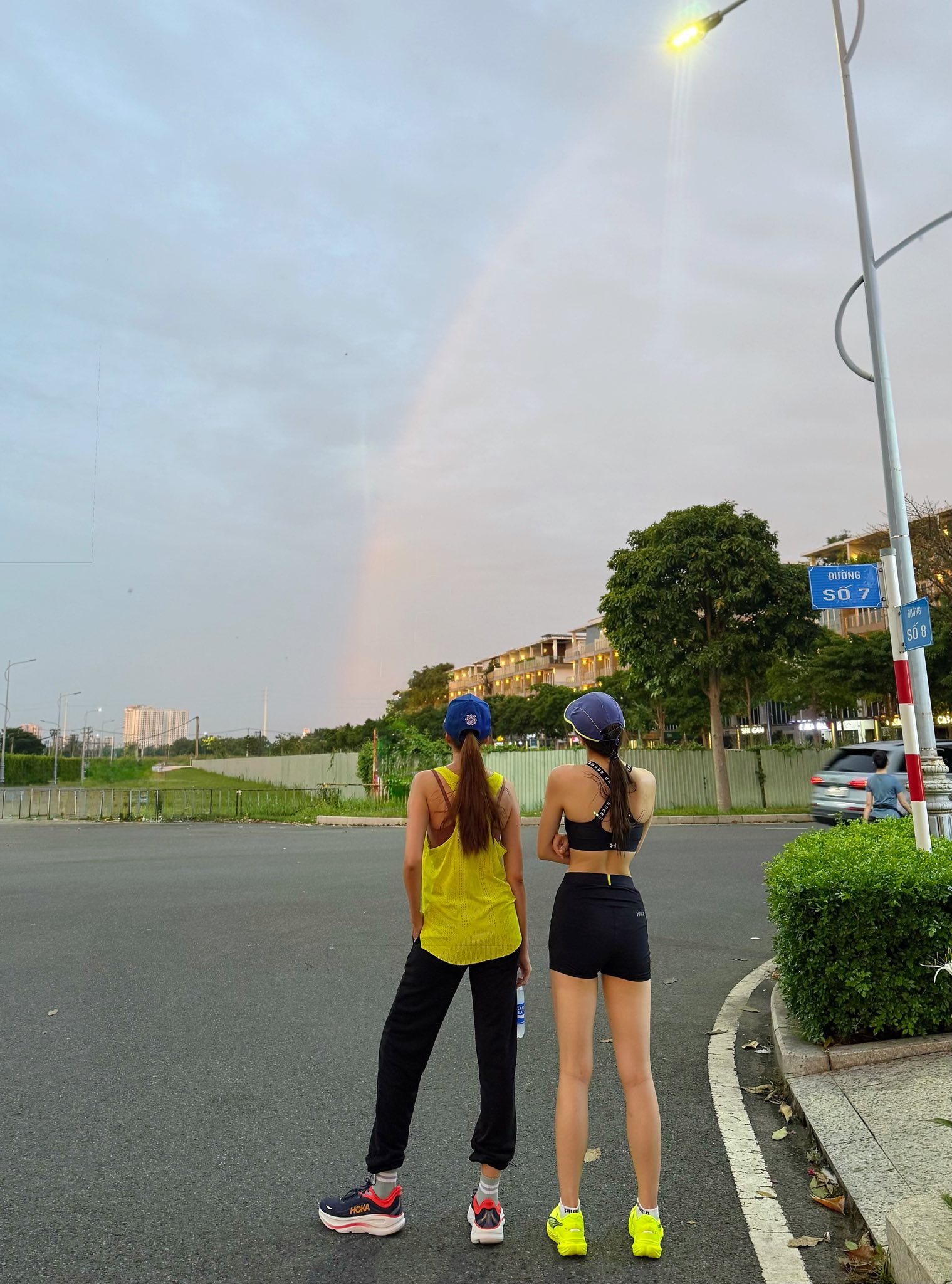 Sau Trấn Thành đến Thanh Hằng dính “kiếp nạn”chạy bộ của Kỳ Duyên, vóc dáng nét căng, đôi chân dài 1,12m mới gây sốt- Ảnh 2. Sau Trấn Thành đến Thanh Hằng dính “kiếp nạn”chạy bộ của Kỳ Duyên, vóc dáng nét căng, đôi chân dài 1,12m mới gây sốt- Ảnh 2.