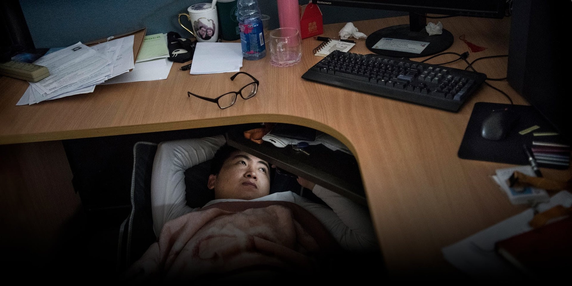 Làm người không muốn, chỉ muốn thành "người chuột": Cuộc đời này bạc lắm, cố gắng để làm gì?- Ảnh 1. Làm người không muốn, chỉ muốn thành "người chuột": Cuộc đời này bạc lắm, cố gắng để làm gì?- Ảnh 1.