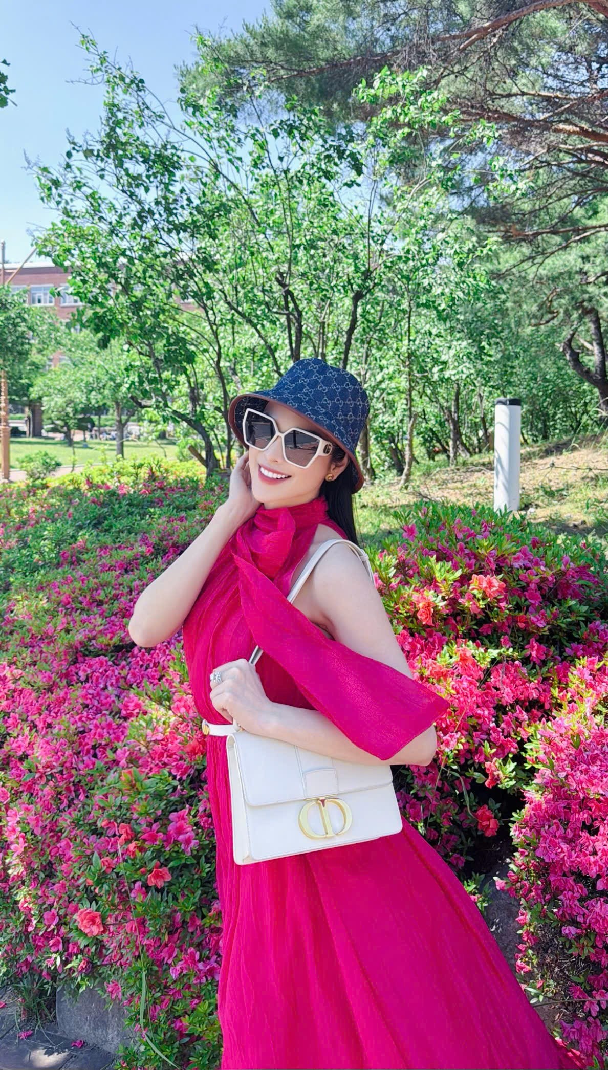 MC Kim Huyền Sâm đăng loạt ảnh du lịch Hàn Quốc cùng con, 40 tuổi trẻ đẹp như 20- Ảnh 3. MC Kim Huyền Sâm đăng loạt ảnh du lịch Hàn Quốc cùng con, 40 tuổi trẻ đẹp như 20- Ảnh 3.