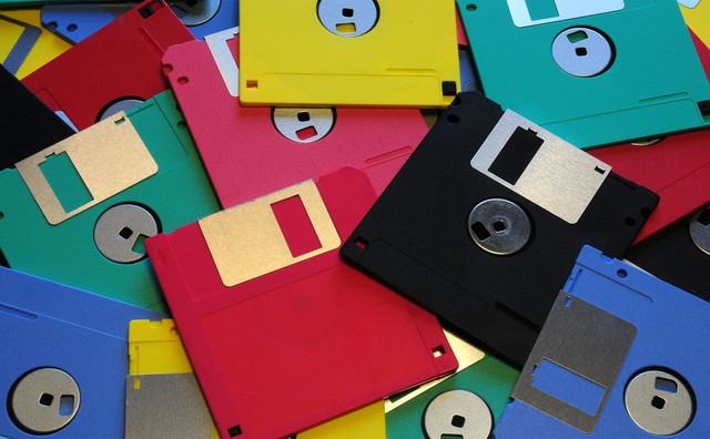 2025 rồi Cục Hàng không Liên bang Mỹ vẫn dùng đĩa mềm và Windows 95- Ảnh 3. 2025 rồi Cục Hàng không Liên bang Mỹ vẫn dùng đĩa mềm và Windows 95- Ảnh 3.