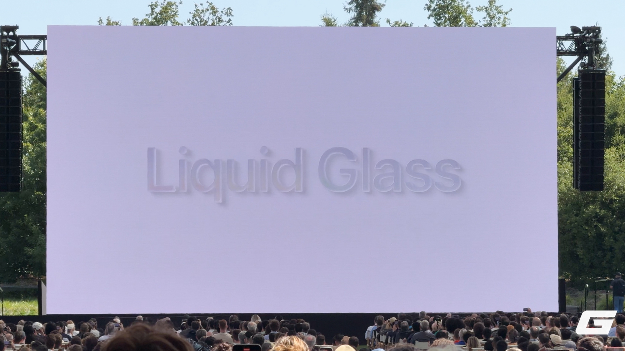 Liquid Glass: Bằng chứng Apple vẫn là "vua" của giao diện người dùng- Ảnh 10. Liquid Glass: Bằng chứng Apple vẫn là "vua" của giao diện người dùng- Ảnh 10.