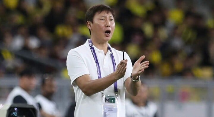 HLV Kim sang-sik không ngờ tuyển Việt Nam thua 0-4, chờ kỳ tích thắng Malaysia- Ảnh 1. HLV Kim sang-sik không ngờ tuyển Việt Nam thua 0-4, chờ kỳ tích thắng Malaysia- Ảnh 1.