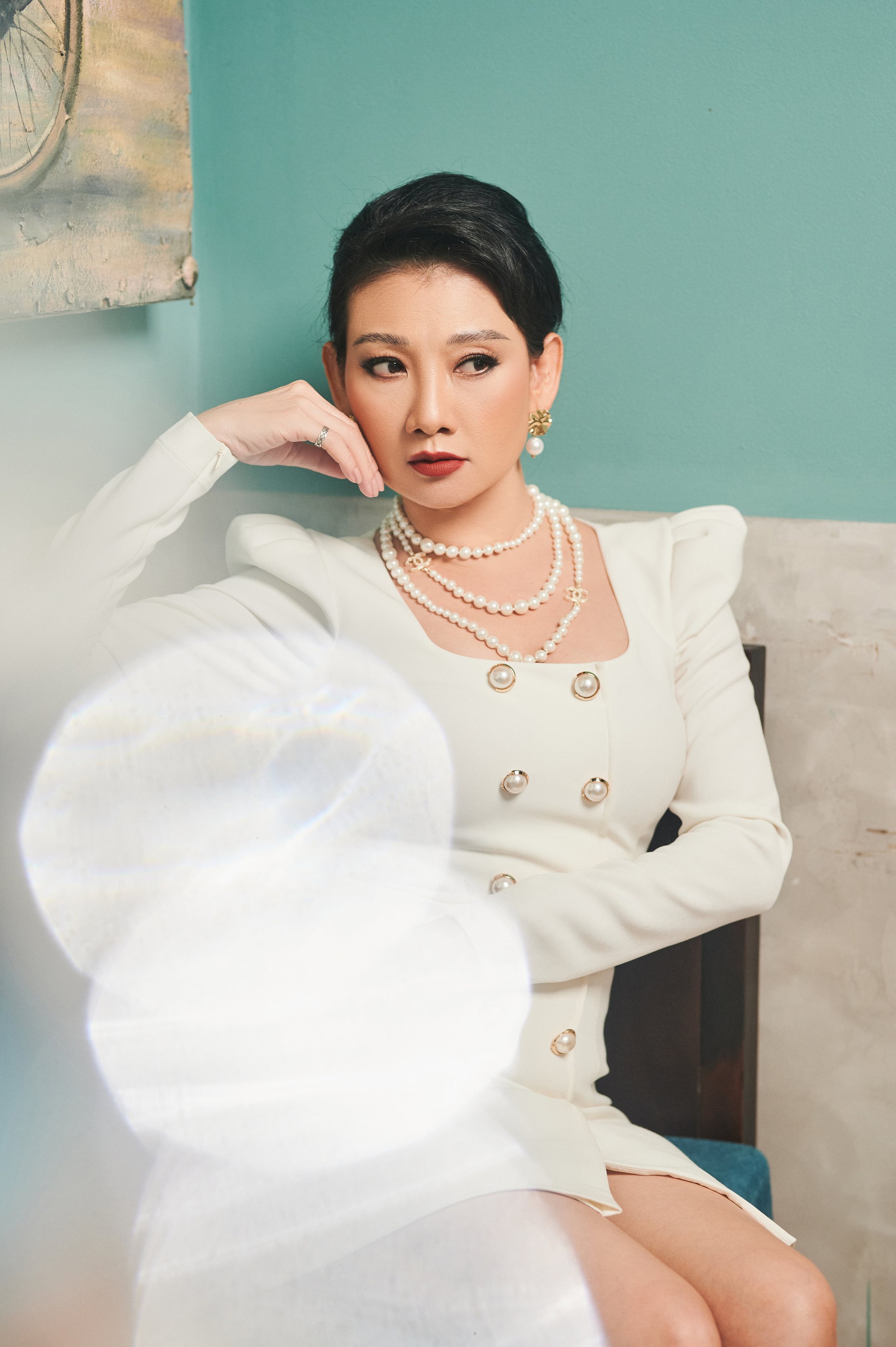 Nhan sắc nữ nghệ sĩ 50 tuổi trẻ đẹp như 30, chưa lấy chồng sinh con, nhiều người ít tuổi theo đuổi- Ảnh 5. Nhan sắc nữ nghệ sĩ 50 tuổi trẻ đẹp như 30, chưa lấy chồng sinh con, nhiều người ít tuổi theo đuổi- Ảnh 5.