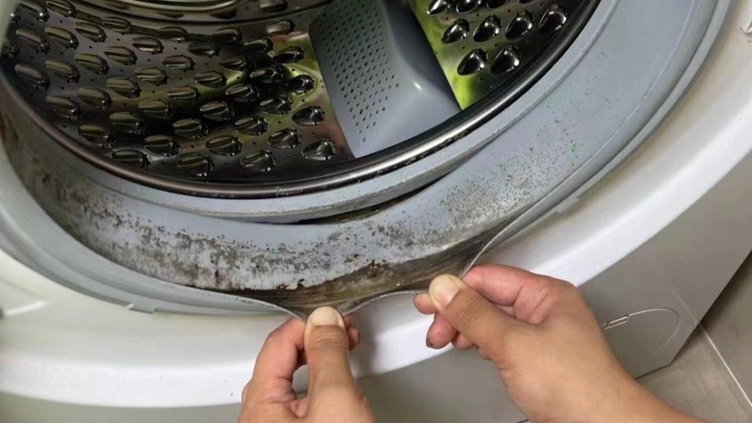 5 thói quen tưởng chừng vô hại nhưng lại đang "giết chết" máy giặt cửa ngang, khiến quần áo càng giặt càng bẩn- Ảnh 4. 5 thói quen tưởng chừng vô hại nhưng lại đang "giết chết" máy giặt cửa ngang, khiến quần áo càng giặt càng bẩn- Ảnh 4.