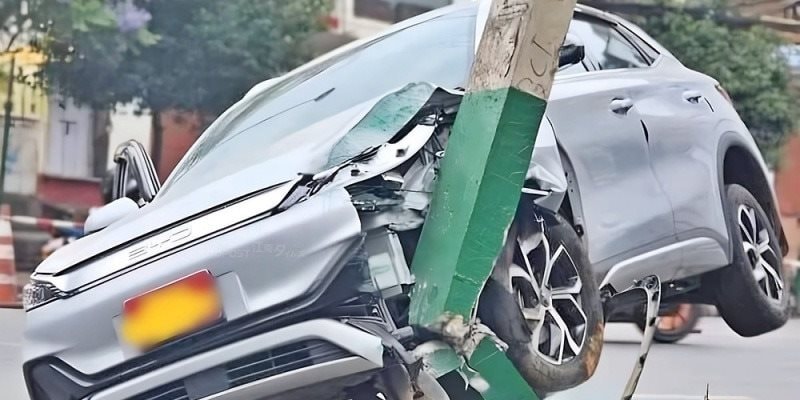 BYD bị 2 doanh nghiệp ô tô đồng hương “đánh” hội đồng- Ảnh 1. BYD bị 2 doanh nghiệp ô tô đồng hương “đánh” hội đồng- Ảnh 1.