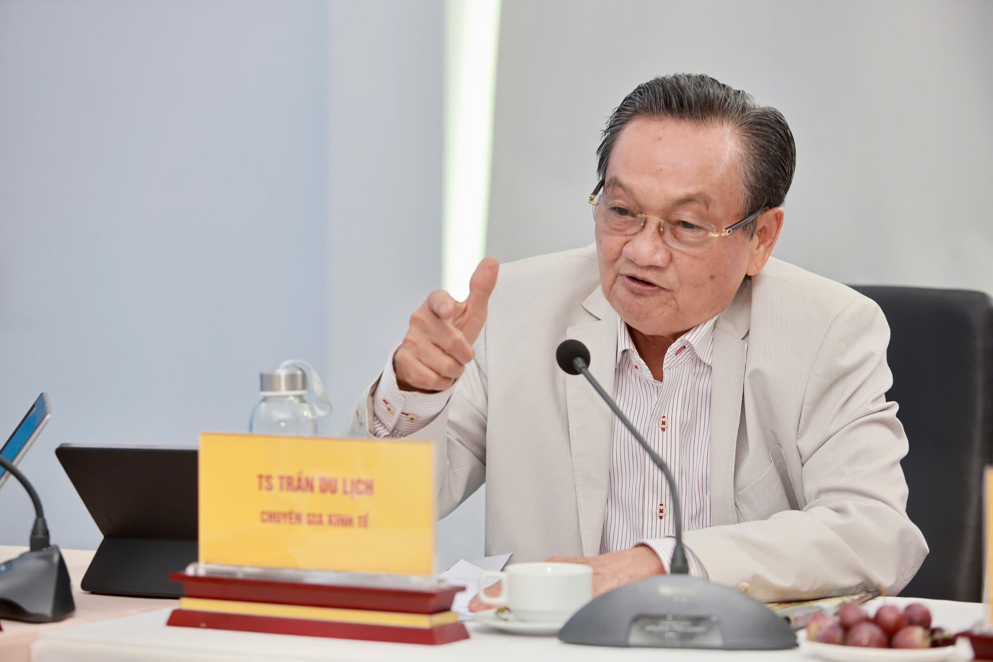 Một quán cháo lãi 70-80 triệu đồng/tháng vẫn đóng thuế khoán là chưa sòng phẳng!- Ảnh 1. Một quán cháo lãi 70-80 triệu đồng/tháng vẫn đóng thuế khoán là chưa sòng phẳng!- Ảnh 1.