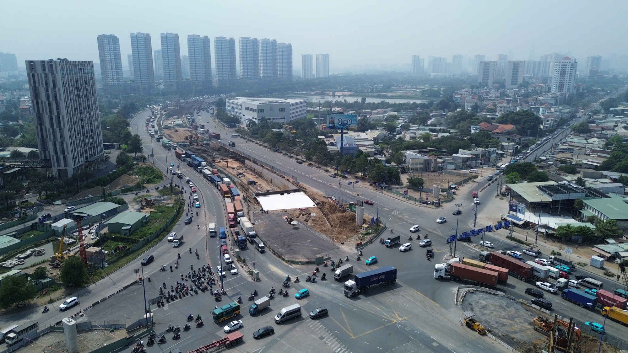 Hơn 22.000 m² đất đang “níu chân” hai dự án lớn của TP Thủ Đức- Ảnh 1. Hơn 22.000 m² đất đang “níu chân” hai dự án lớn của TP Thủ Đức- Ảnh 1.