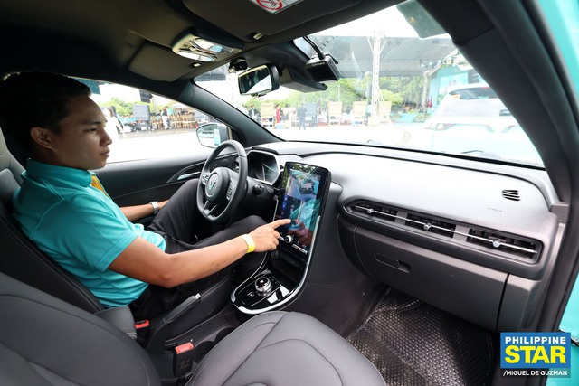 Xanh SM vừa đổ bộ Philippines đã là ứng dụng được tải nhiều nhất: So sánh với taxi thường mới biết vì sao- Ảnh 4. Xanh SM vừa đổ bộ Philippines đã là ứng dụng được tải nhiều nhất: So sánh với taxi thường mới biết vì sao- Ảnh 4.