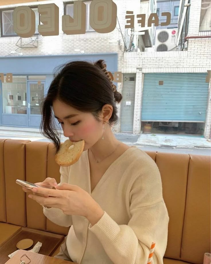 "Ở thuê 10 năm cũng không nghèo đi" - lương 30 triệu nhưng tôi chẳng dám nghĩ tới chuyện mua nhà- Ảnh 1.