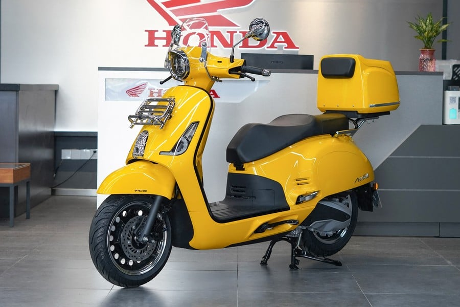 Cực phẩm xe ga giá rẻ của Honda mở bán: Trang bị ngang SH, camera hành trình - chốt hơn 20.000 đơn trong 1 giờ- Ảnh 3. Cực phẩm xe ga giá rẻ của Honda mở bán: Trang bị ngang SH, camera hành trình - chốt hơn 20.000 đơn trong 1 giờ- Ảnh 3.