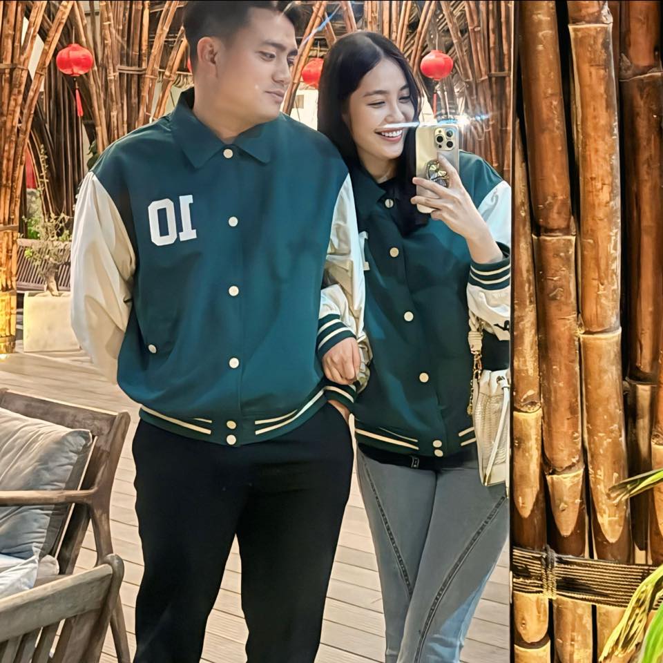 HOT: Hoa hậu 99 Vbiz rục rịch làm đám cưới với bạn trai Phó giám đốc- Ảnh 7. HOT: Hoa hậu 99 Vbiz rục rịch làm đám cưới với bạn trai Phó giám đốc- Ảnh 7.