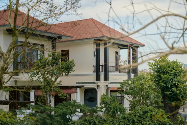 Căn Villa phong cách Indochine được lấy cảm hứng từ người bà kính yêu- Ảnh 16. Căn Villa phong cách Indochine được lấy cảm hứng từ người bà kính yêu- Ảnh 16.