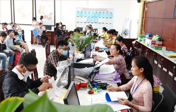 TP.HCM lập 10 tổ công tác giám sát vận hành thử mô hình chính quyền cấp xã- Ảnh 1.