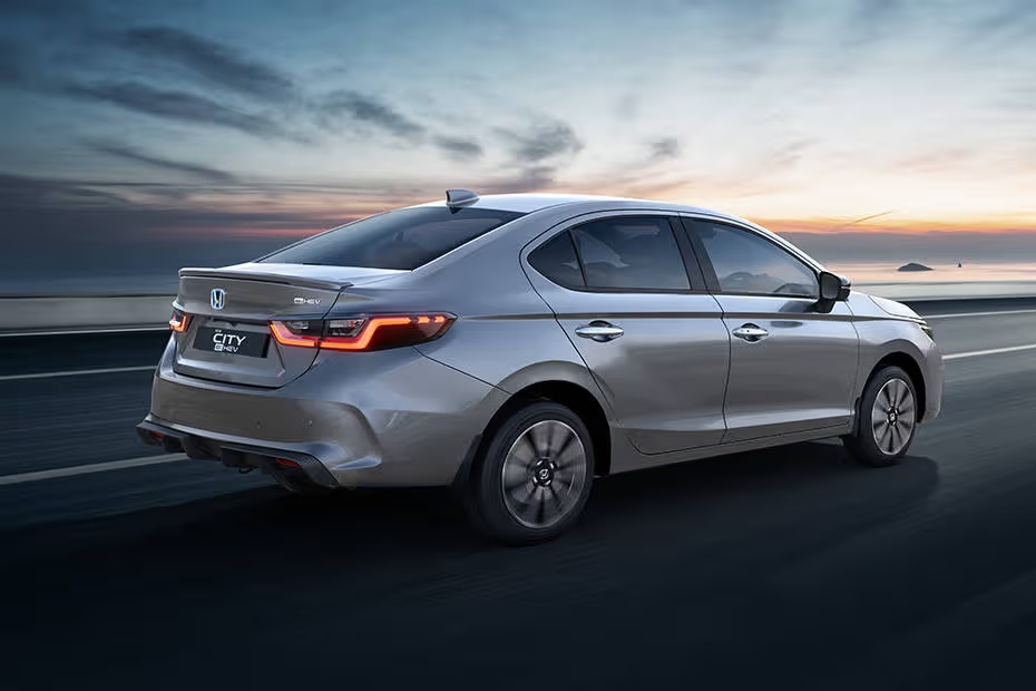 Honda City sắp ra bản hybrid giá rẻ, nguyên nhân đến từ một điểm người Việt rất quan tâm- Ảnh 3. Honda City sắp ra bản hybrid giá rẻ, nguyên nhân đến từ một điểm người Việt rất quan tâm- Ảnh 3.