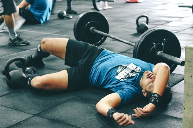 Nam thanh niên 26 tuổi tham gia giải chạy, đột quỵ ngay khi cách vạch đích 100m: Sự chủ quan đã chấm dứt một cuộc đời!- Ảnh 1. Nam thanh niên 26 tuổi tham gia giải chạy, đột quỵ ngay khi cách vạch đích 100m: Sự chủ quan đã chấm dứt một cuộc đời!- Ảnh 1.
