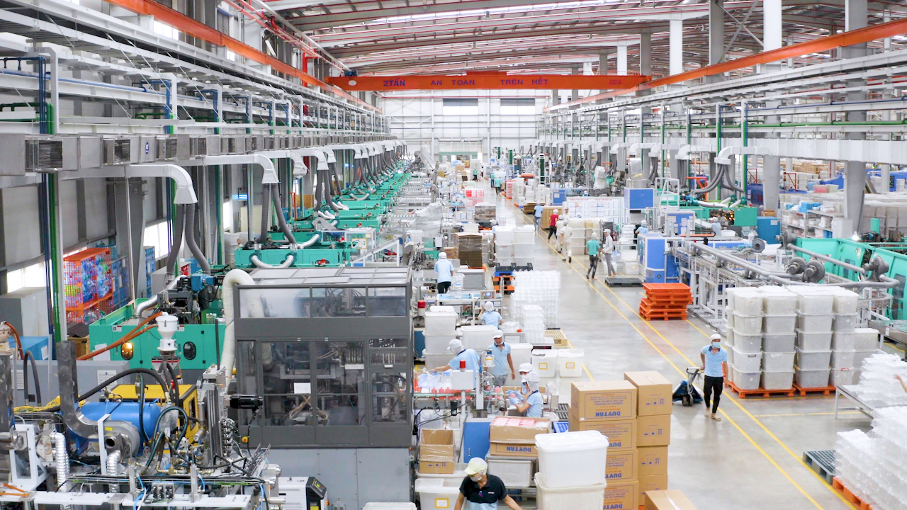 Tập đoàn Thái Lan hoàn tất thâu tóm 100% Nhựa Duy Tân- Ảnh 2. Tập đoàn Thái Lan hoàn tất thâu tóm 100% Nhựa Duy Tân- Ảnh 2.