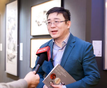 Bán đấu giá tượng Labubu 4,5 tỷ đồng, 45 triệu người chăm chú dõi theo- Ảnh 1.