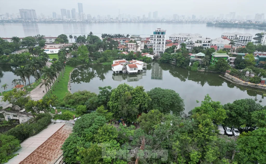 Cận cảnh vị trí được đề xuất làm đường hầm qua Hồ Tây- Ảnh 7. Cận cảnh vị trí được đề xuất làm đường hầm qua Hồ Tây- Ảnh 7.