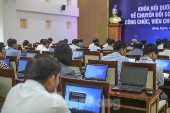 Công việc người làm trong 5 ngày, AI có thể thực hiện chỉ 30 phút- Ảnh 3. Công việc người làm trong 5 ngày, AI có thể thực hiện chỉ 30 phút- Ảnh 3.