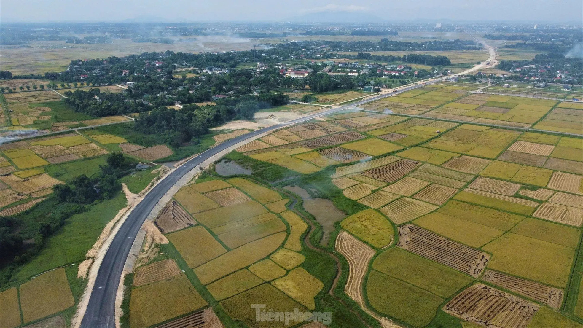 Hiện trạng hai tuyến đường kết nối thành phố Hà Tĩnh với cao tốc Bắc Nam- Ảnh 6. Hiện trạng hai tuyến đường kết nối thành phố Hà Tĩnh với cao tốc Bắc Nam- Ảnh 6.