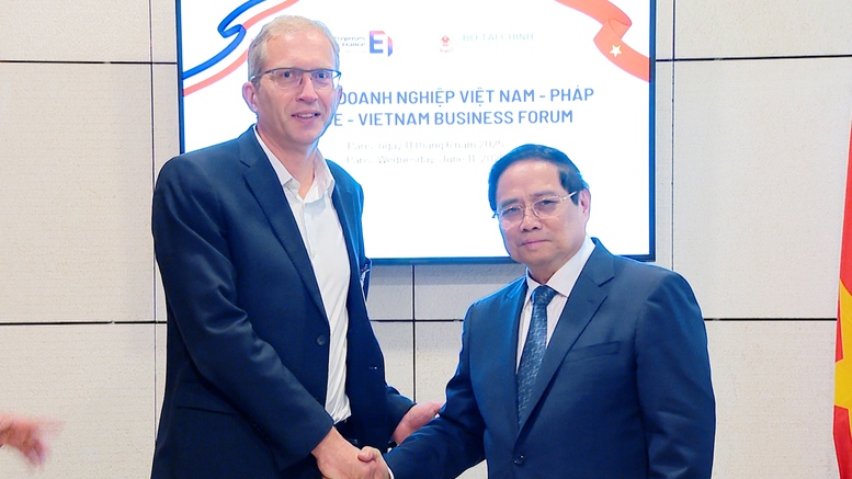 Gặp Thủ tướng, Tập đoàn hàng đầu châu Âu nêu đề nghị đặc biệt sau thành công ở dự án 34.826 tỷ đồng- Ảnh 1. Gặp Thủ tướng, Tập đoàn hàng đầu châu Âu nêu đề nghị đặc biệt sau thành công ở dự án 34.826 tỷ đồng- Ảnh 1.