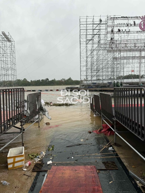 NÓNG: Sân khấu Chung kết Hoa hậu Việt Nam 2024 tại Huế bị tháo dỡ, cảnh tượng hiện tại gây hoang mang- Ảnh 8.